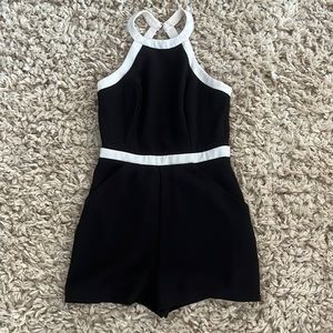 BISOU BISOU SHORTS ROMPER! Size 2